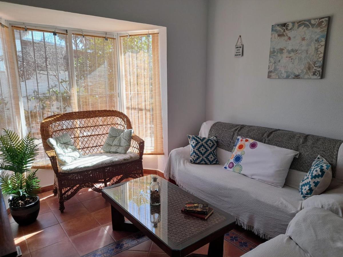 Lola 14 Villa